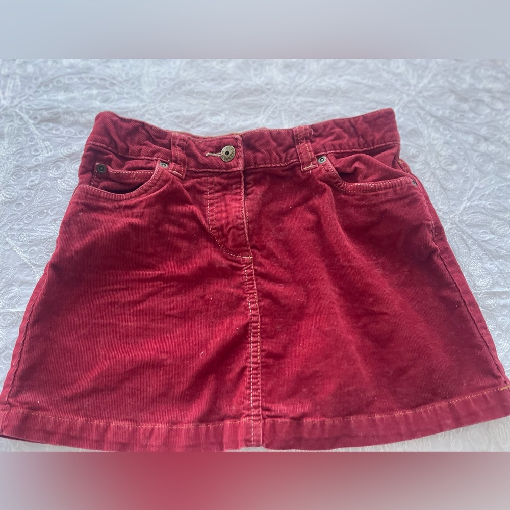 Perfect for Valentine's Days! VGUC Mini Boden Red Corduroy Mini Skirt Sz 9-10 Y